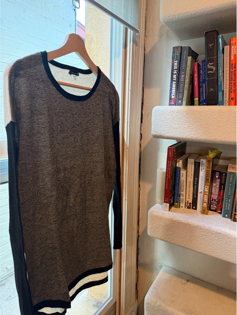 Smartwool gray and black knit top